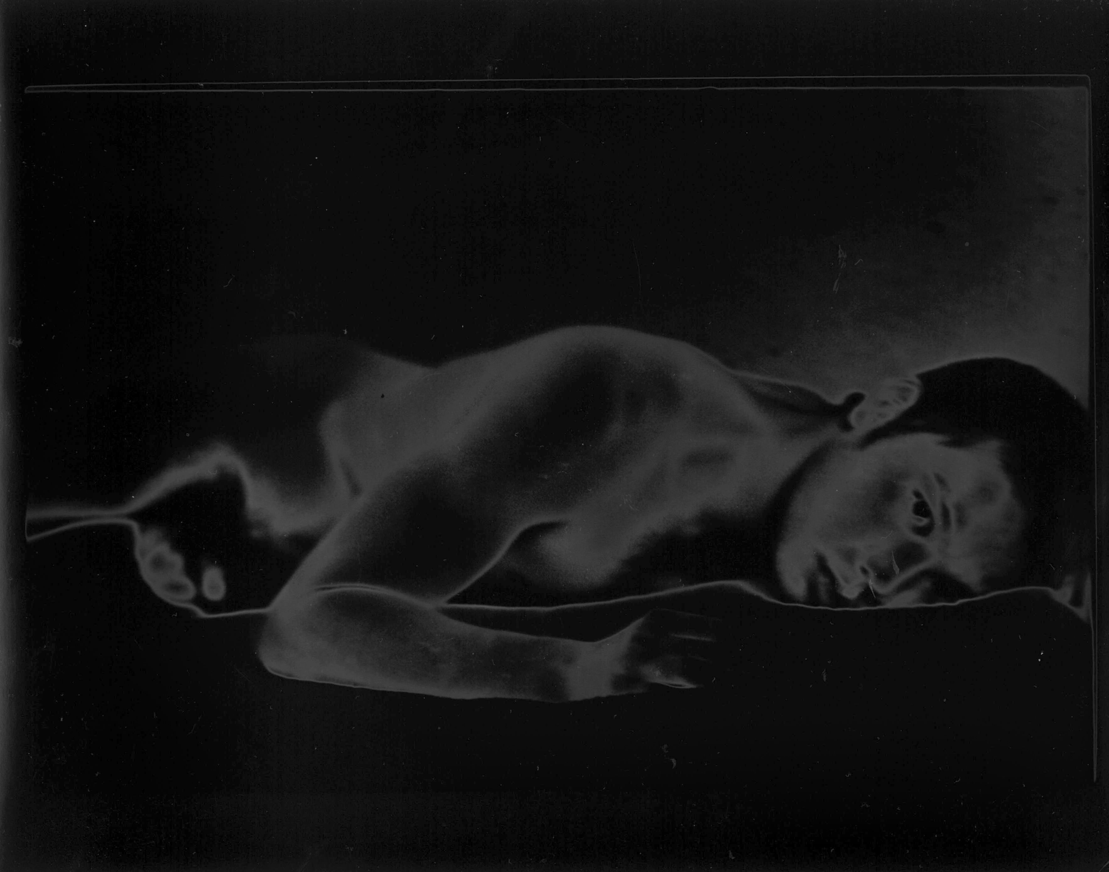 野村佐紀子写真展『Another Black Darkness』 出版社スイッチ